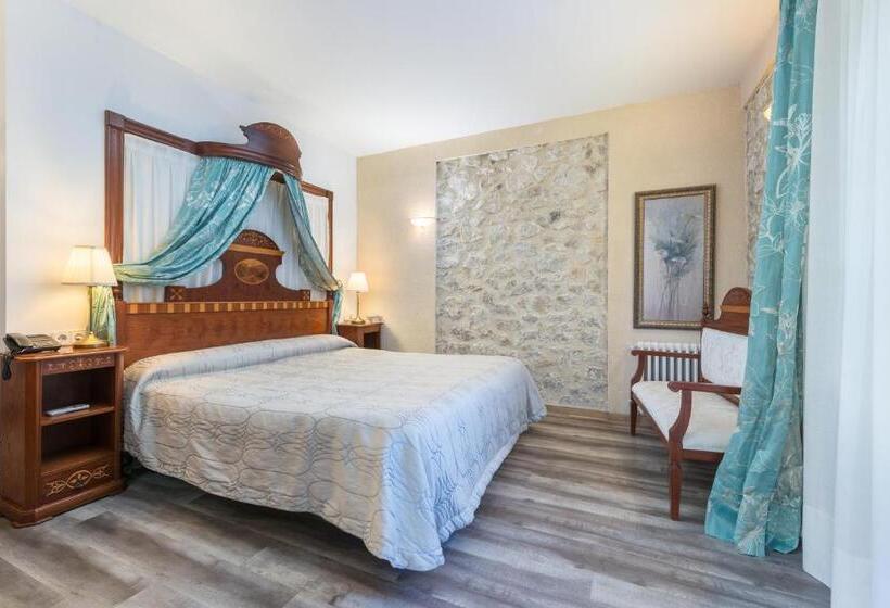 سوییت لوکس, Monnaber Nou Finca Hotel & Spa