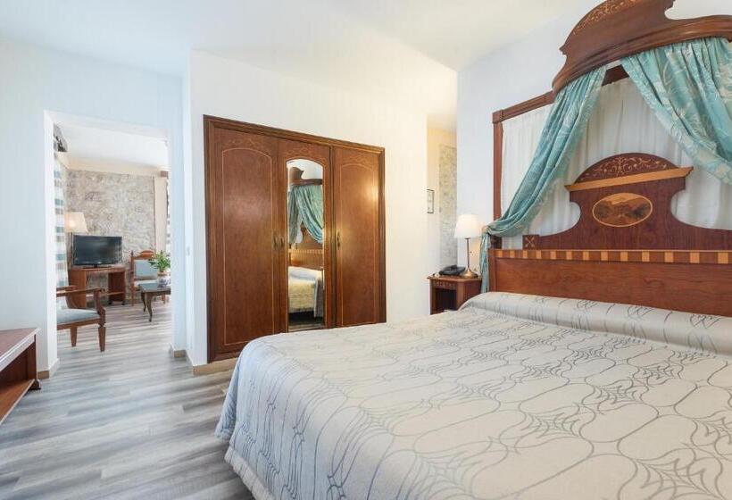 سوییت لوکس, Monnaber Nou Finca Hotel & Spa
