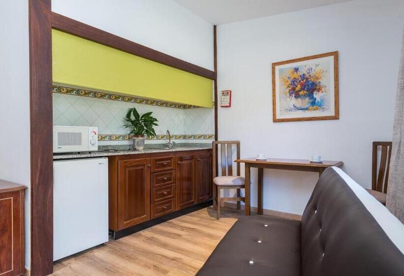 استودیوی استاندارد, Monnaber Nou Finca Hotel & Spa