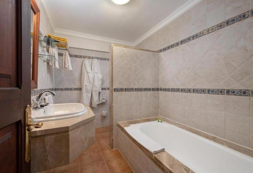 اتاق اکونومی, Monnaber Nou Finca Hotel & Spa