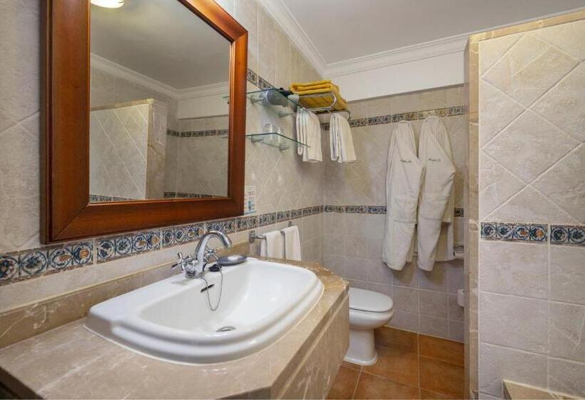 اتاق اکونومی, Monnaber Nou Finca Hotel & Spa