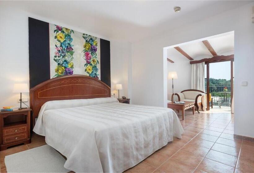 اتاق خانوادگی, Monnaber Nou Finca Hotel & Spa