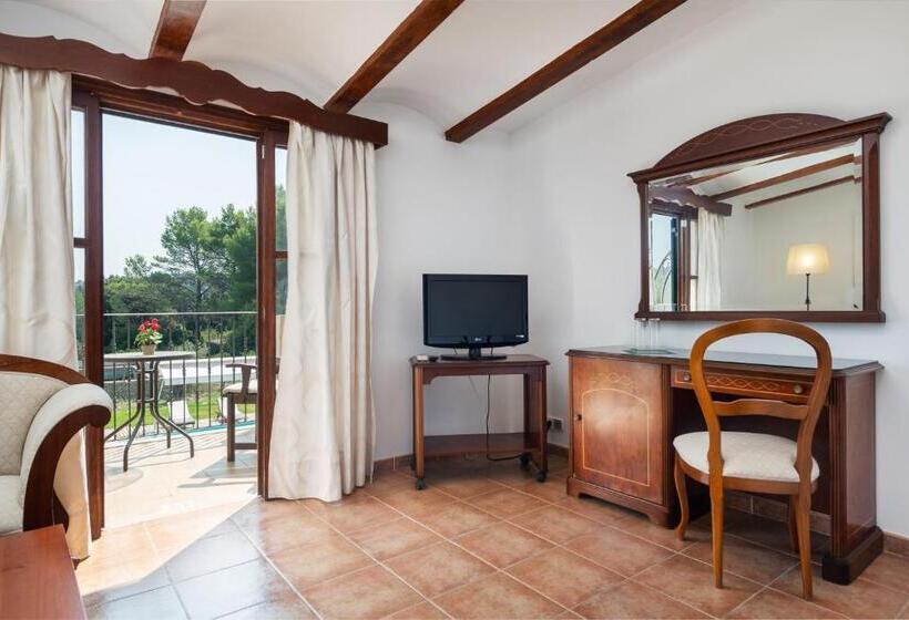 اتاق خانوادگی, Monnaber Nou Finca Hotel & Spa