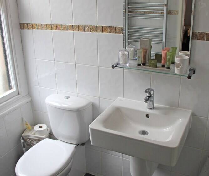 اتاق سوپریور, St John S Lodge Incl Off Site Leisure Club