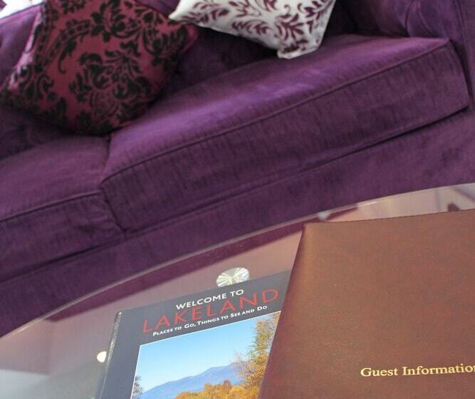 اتاق استاندارد با تخت بزرگ, St John S Lodge Incl Off Site Leisure Club