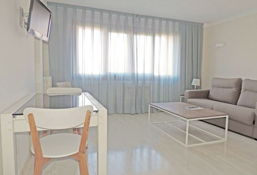 Quarto Triplo Estandar, Prestige Mar Y Sol