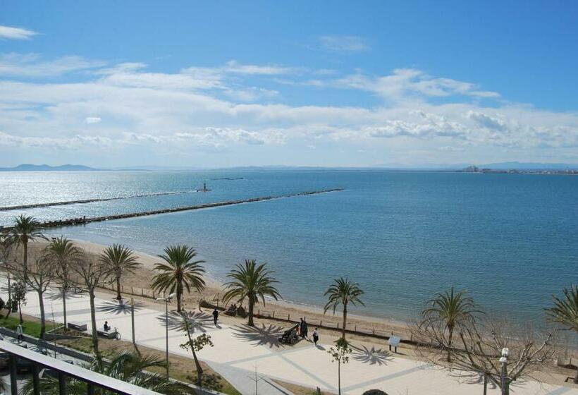 اتاق استاندارد با چشم‌انداز دریا, Prestige Mar Y Sol