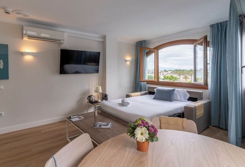 Quarto Triplo Estandar, Prestige Mar Y Sol