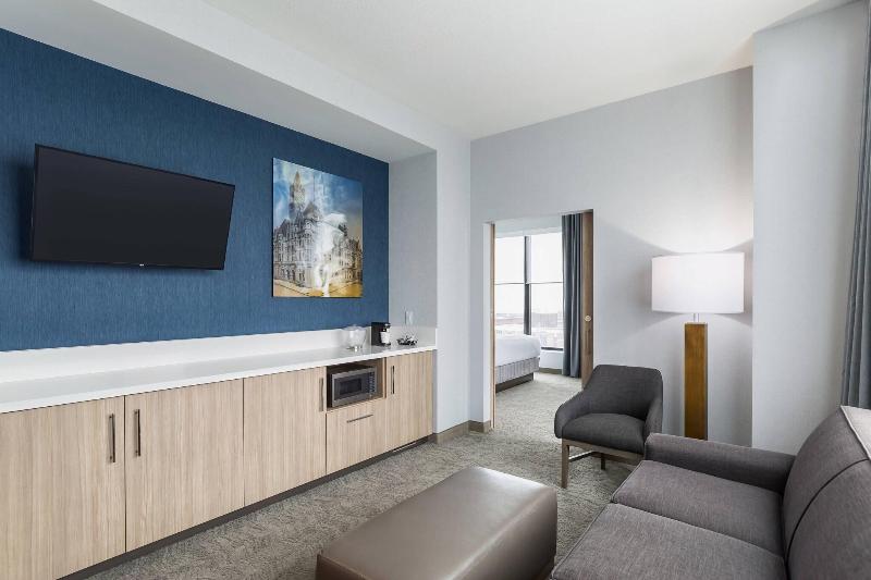 Люкс Кровать Кинг, Springhill Suites St. Paul Downtown