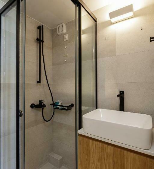 سوییت با چشم‌انداز دریا, North Coast Seaside Suites