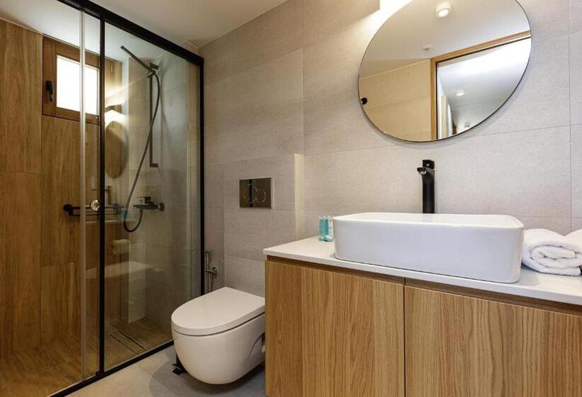 سوییت سوپریور با چشم‌انداز دریا, North Coast Seaside Suites