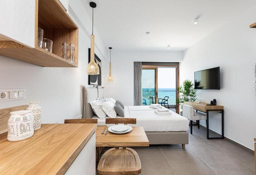 Superior Studio Sea View, North Coast Seaside Suites