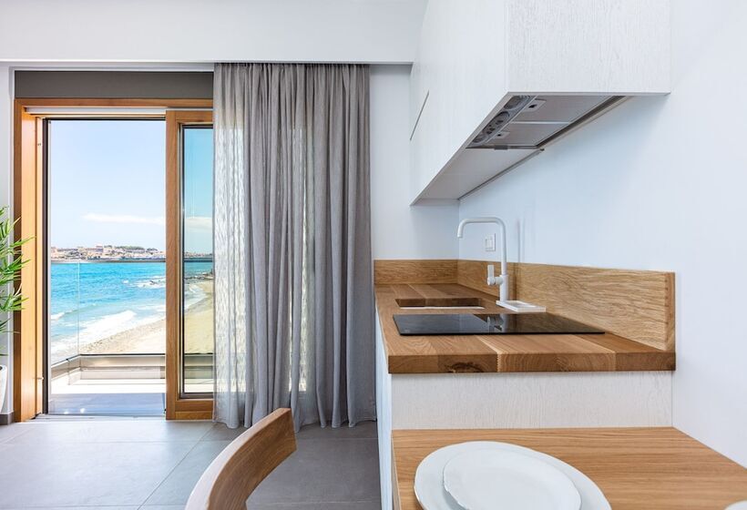 آپارتمان سوپریور 1 خوابه با چشم‌انداز دریا, North Coast Seaside Suites