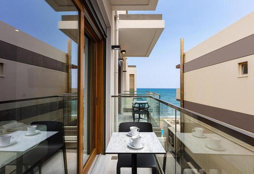 استودیو استاندارد با چشم‌انداز دریا, North Coast Seaside Suites