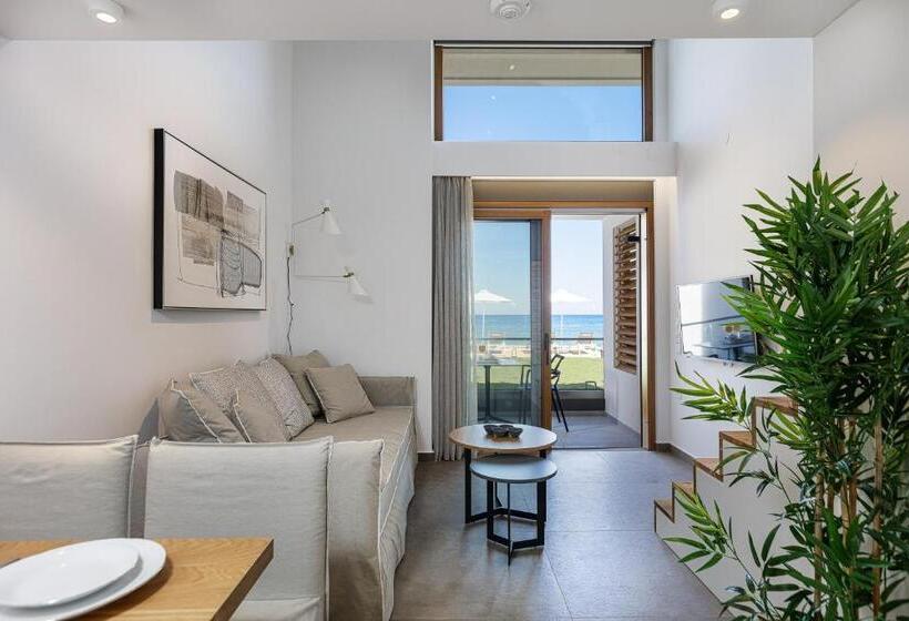 سوییت با چشم‌انداز دریا, North Coast Seaside Suites