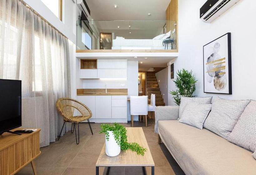 سوییت سوپریور با چشم‌انداز دریا, North Coast Seaside Suites