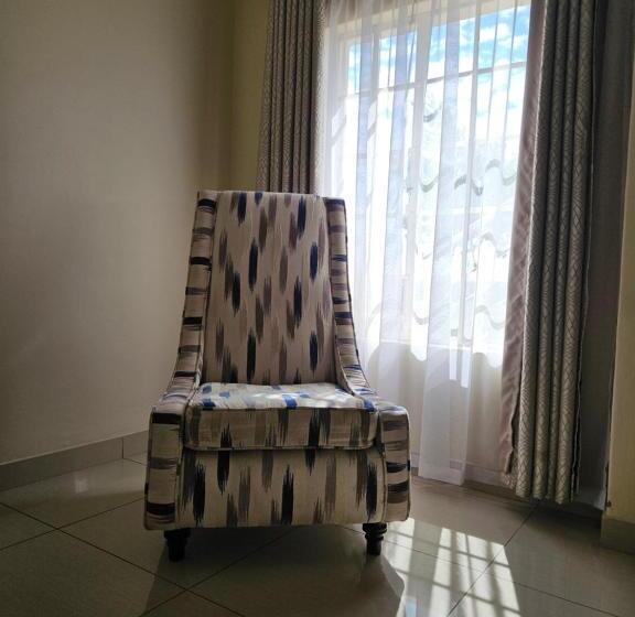 آپارتمان 1 خوابه, Booth Suite Hotel Mafikeng