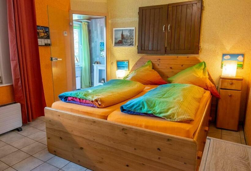 Дом 1 Спальня, Bungalow In Gristow