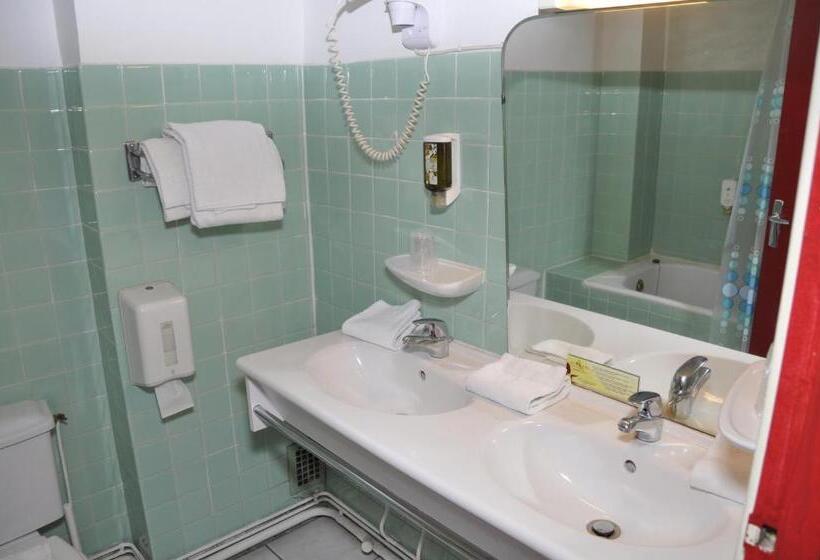 Семейный Номер, Citotel Hôtel Cesar