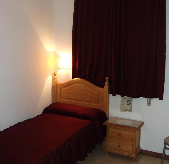 Номер Стандарт Индивидуальный, Hostal San Francisco