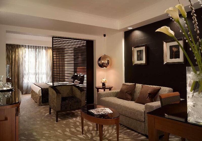 Номер Executive, Park Plaza Victoria London