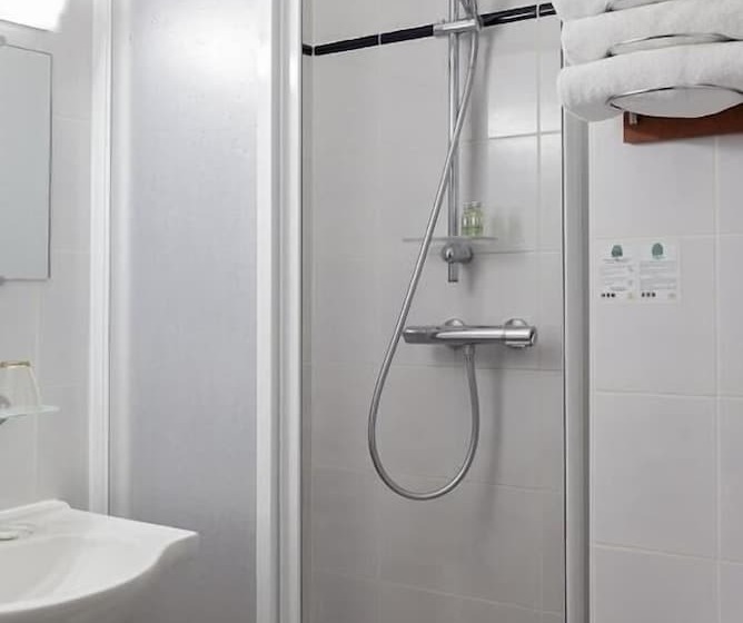 اتاق استاندارد, Sky Hotel Goussainville Charles De Gaulle