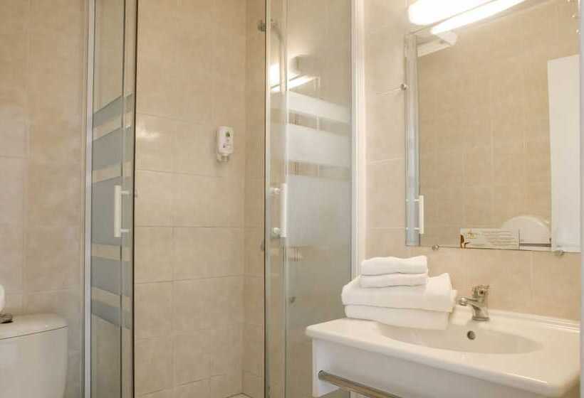 Семейный Номер, Citotel Hôtel Cesar