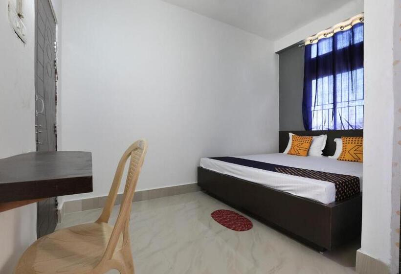 三人经典房间, Spot On 64662 Hill View Guest House