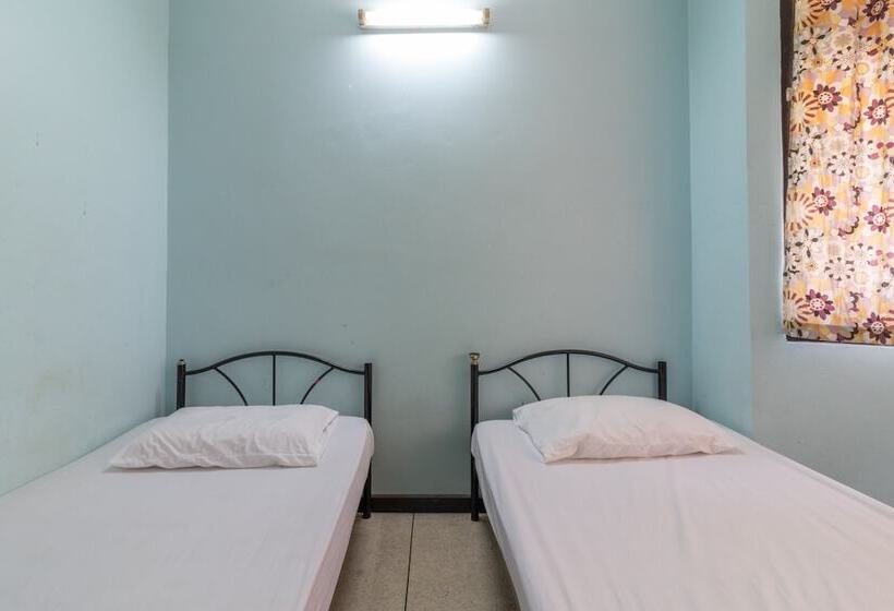 اتاق استاندارد, 7 Holder Guesthouse