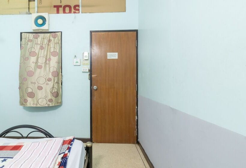 اتاق استاندارد, 7 Holder Guesthouse