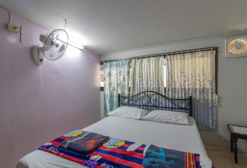 اتاق استاندارد, 7 Holder Guesthouse