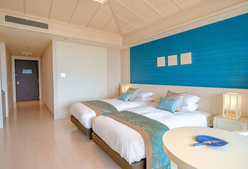 اتاق لوکس, Miyakojima Kurima Resort Seawood