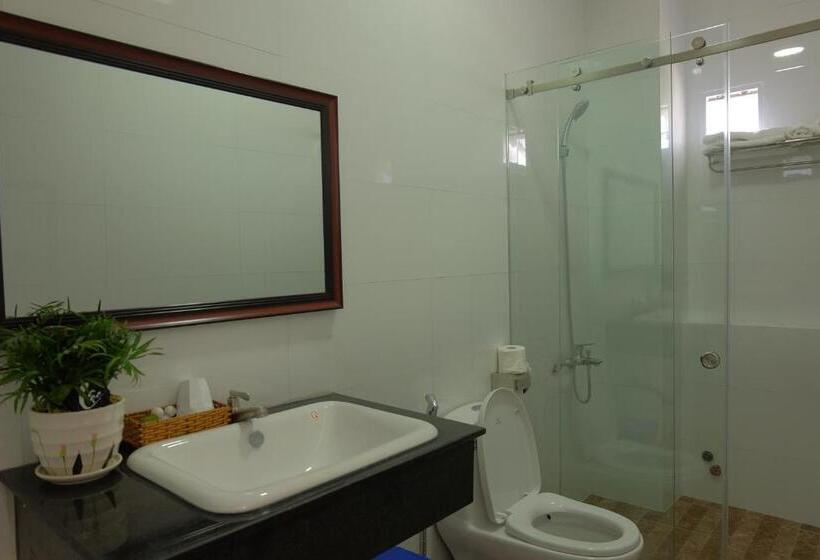 اتاق لوکس, Th Quy Nhơn