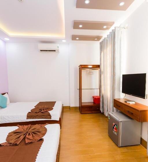 اتاق لوکس, Th Quy Nhơn