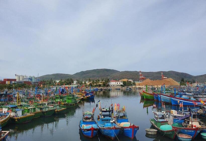اتاق استاندارد با تخت بزرگ, Th Quy Nhơn