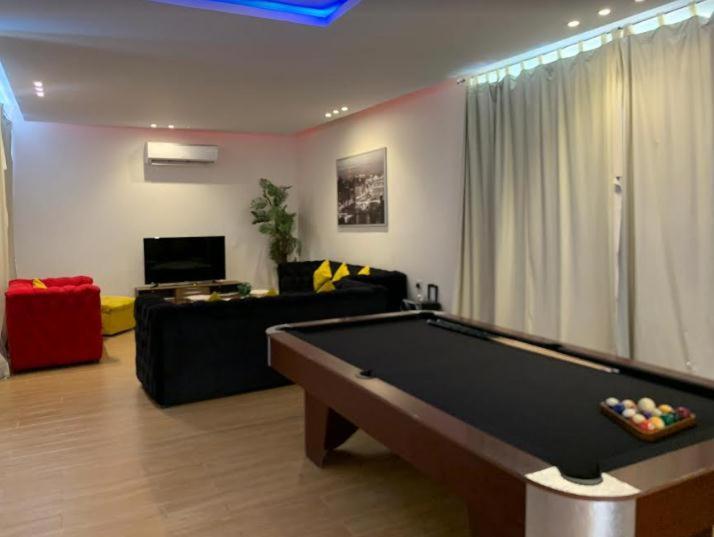 کلبه ییلاقی, Mooyah Resort