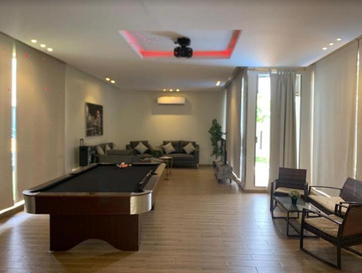 کلبه ییلاقی, Mooyah Resort