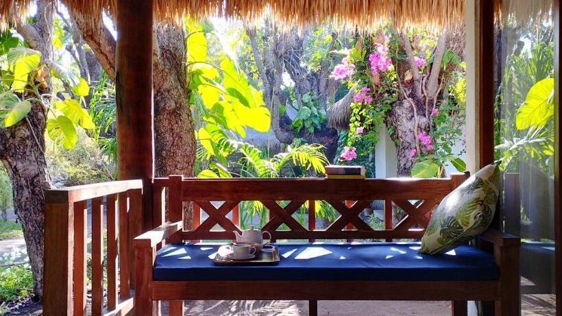 Номер Стандарт, Amrita Maumere Resort