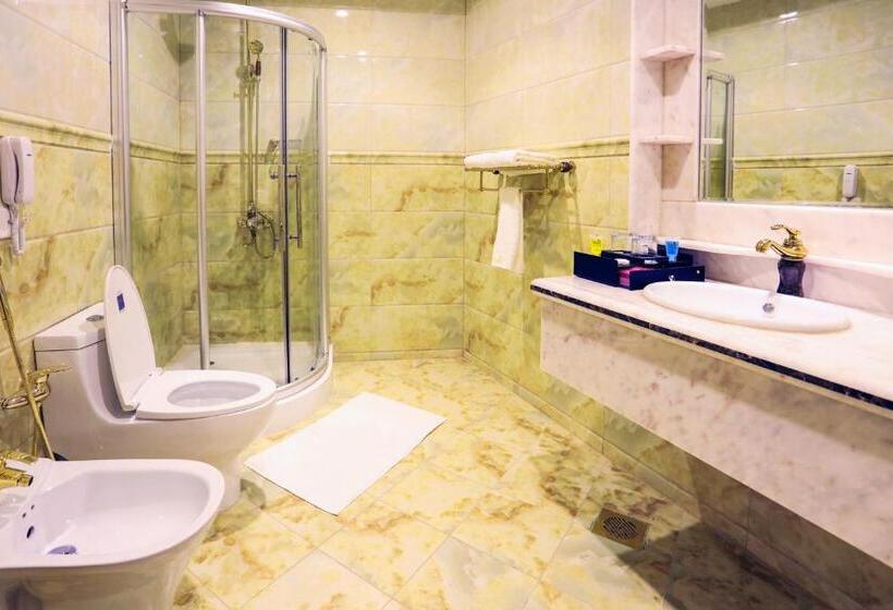 Королевский Люкс, Hala Inn Arar