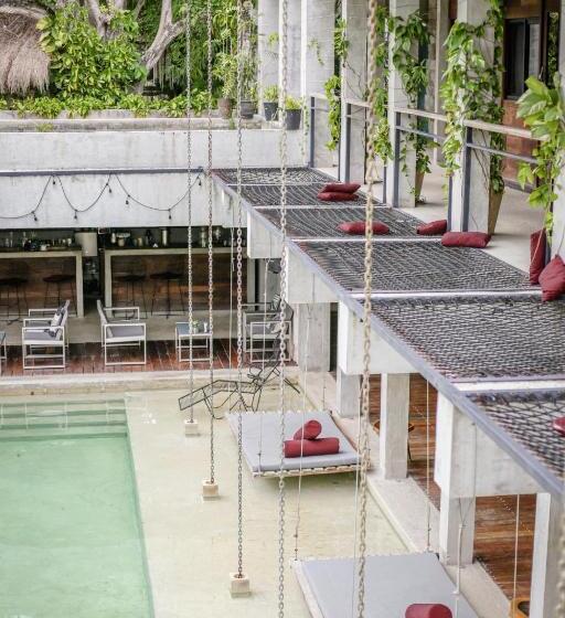 プールビュースタンダードルーム, Makaabá Eco Boutique