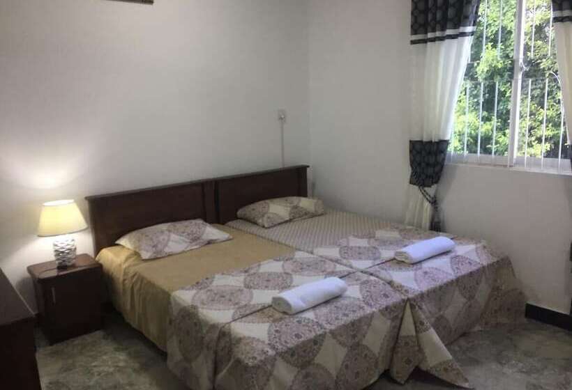 Семейный Номер, Grand Star Guest House