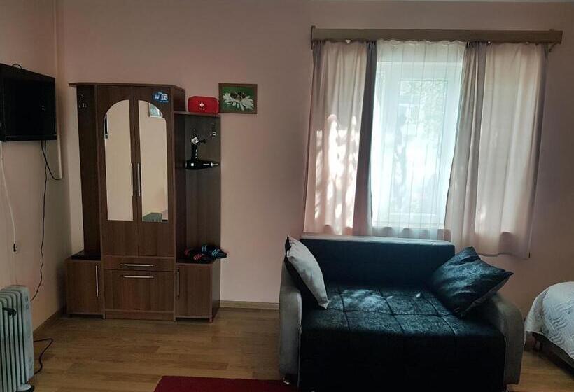 اتاق استاندارد چهار تخته, Guest House Villa