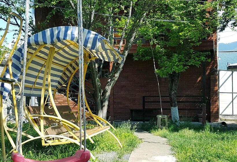 ویلای 1 خوابه با چشم‌انداز باغ, Guest House Villa