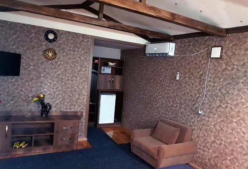 ویلای 1 خوابه با چشم‌انداز باغ, Guest House Villa