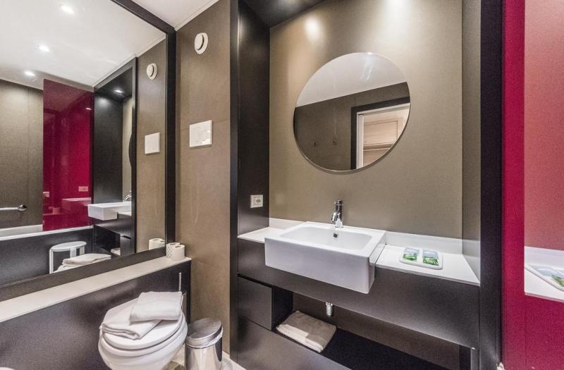 Трежместный Номер Economy, Antony Hotel   Venice Airport