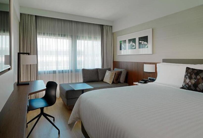 이그제큐티브 룸 킹사이즈 침대, Athens Marriott