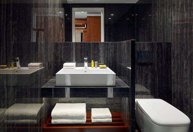 스위트, Athens Marriott