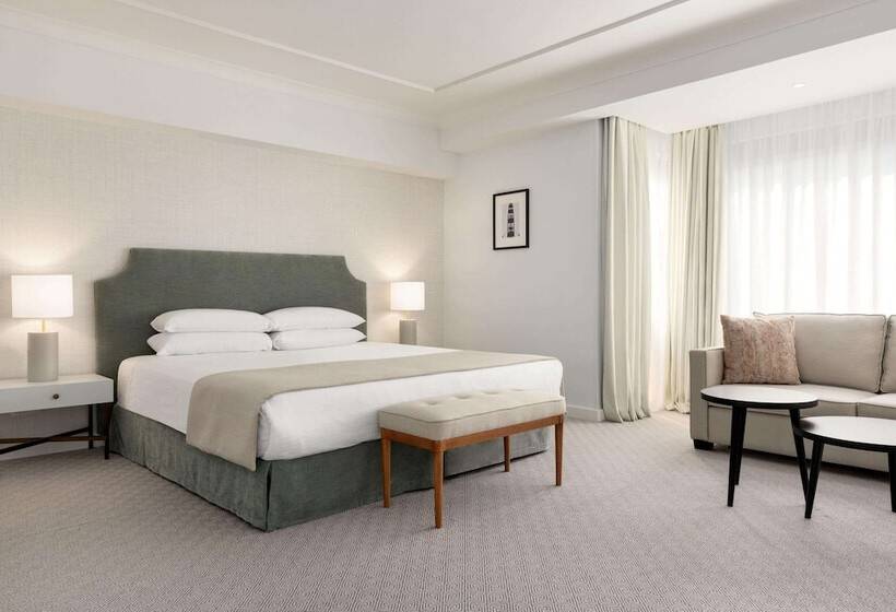 اتاق اجرایی, Avenue Louise Brussels Trademark Collection By Wyndham