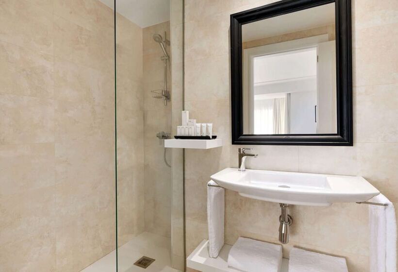 اتاق استاندارد, Avenue Louise Brussels Trademark Collection By Wyndham