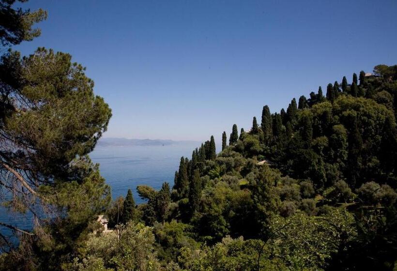 اتاق لوکس با چشم‌انداز دریا, Piccolo Portofino